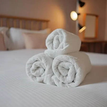 The Alma Taverns Boutique - 1 - Hopewell *