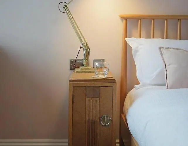 The Alma Taverns Boutique - 1 - Hopewell *